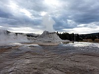 Yellowstone Old faithfull et ses environs (53).JPG